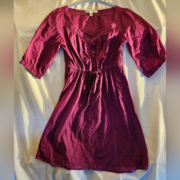Old Navy Dress - Picture 1 of 6